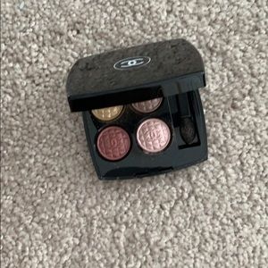 Chanel eyeshadow palette